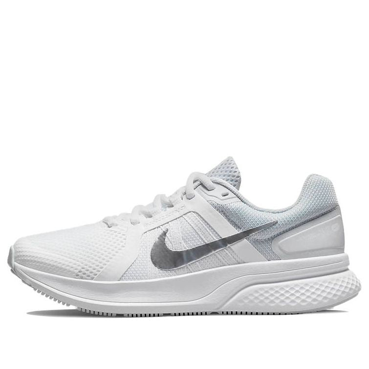 (WMNS) Nike Run Swift 2 'White Metallic Silver' CU3528-105