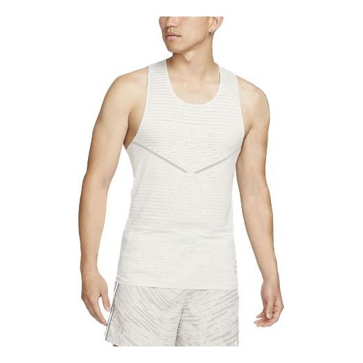 Nike Run Division Pinnacle Casual Breathable Quick Dry Solid Color Running Vest White DM4776-072