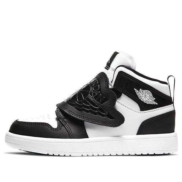 (PS) Air Jordan Sky Jordan 1 'Black White' BQ7197-010