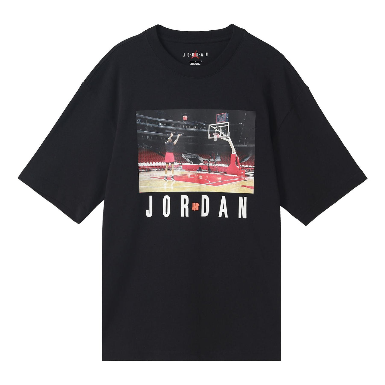 Air Jordan x Undefeated T-Shirt Asia Sizing 'Black' DX6030-010