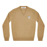 COMME des GARCONS PLAY V-Neck Pullover White Emblem 'Camel' AZ-N064-051-2