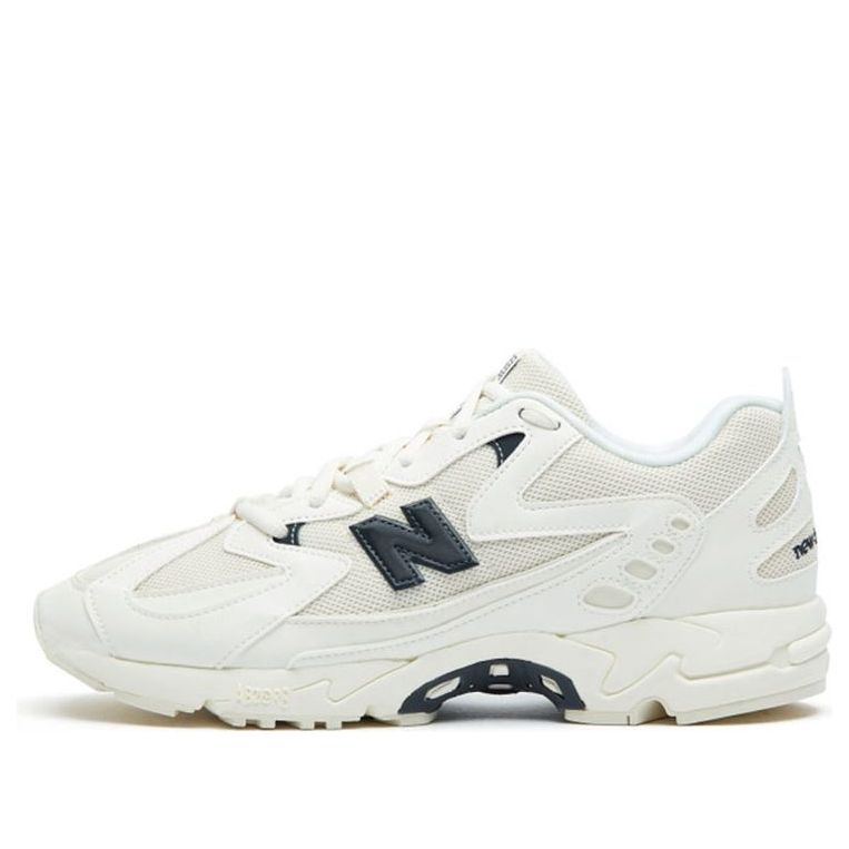 New Balance 828 'White Black' ML828NA