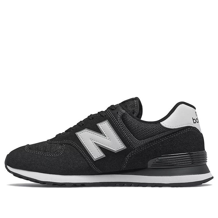 New Balance 574 Shoes Black/White ML574EE2