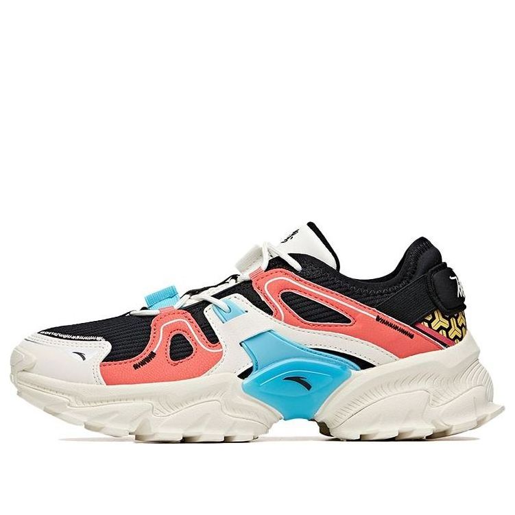 (WMNS) ANTA Outdoor Series Sneakers 'Black Red Blue' 122016601-5
