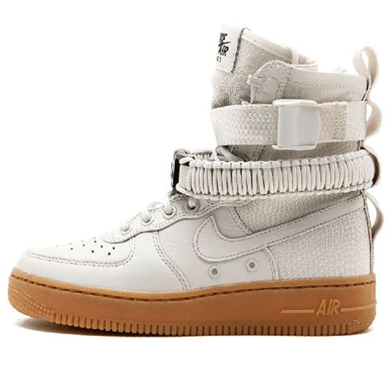 (WMNS) Nike SF Air Force 1 High 'Light Bone' 857872-004