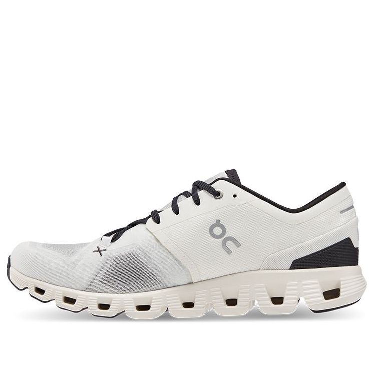 On Running Cloud X 3 'Ivory Black' 60.98706