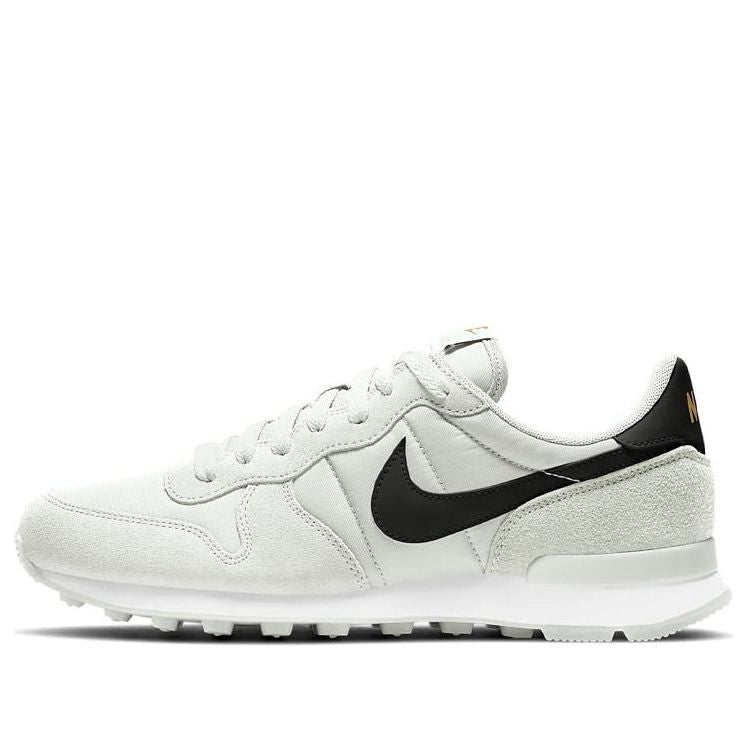 (WMNS) Nike Internationalist Gray/Black 828407-108