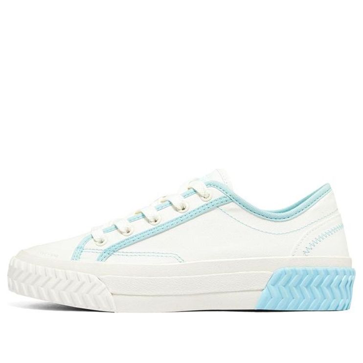 (WMNS) Skechers Street Trax Hi 'White Blue' 177040-WLBL