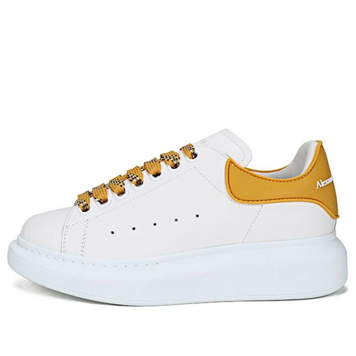 (WMNS) Alexander McQueen Oversized Sneaker 'White Mustard' 621056WHXMT9718