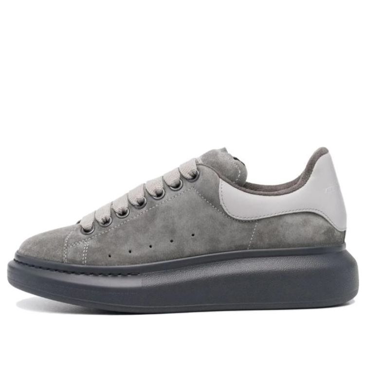 Alexander McQueen Oversized Sneaker 'Grey Suede' 688520WIA511564