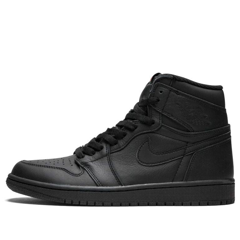 Air Jordan 1 Retro High OG 'Triple Black' 555088-022