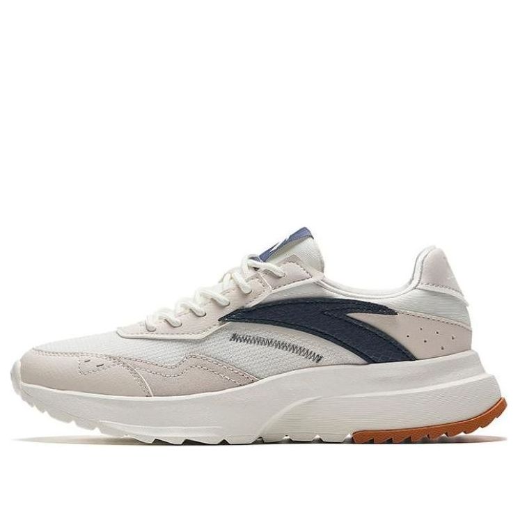 (WMNS) ANTA Running Series Sneakers 'Beige White Black' 922348812-1