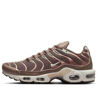 (WMNS) Nike Air Max Plus 'Mink Brown Baroque Brown Sail Metallic Silver' DZ3671-200