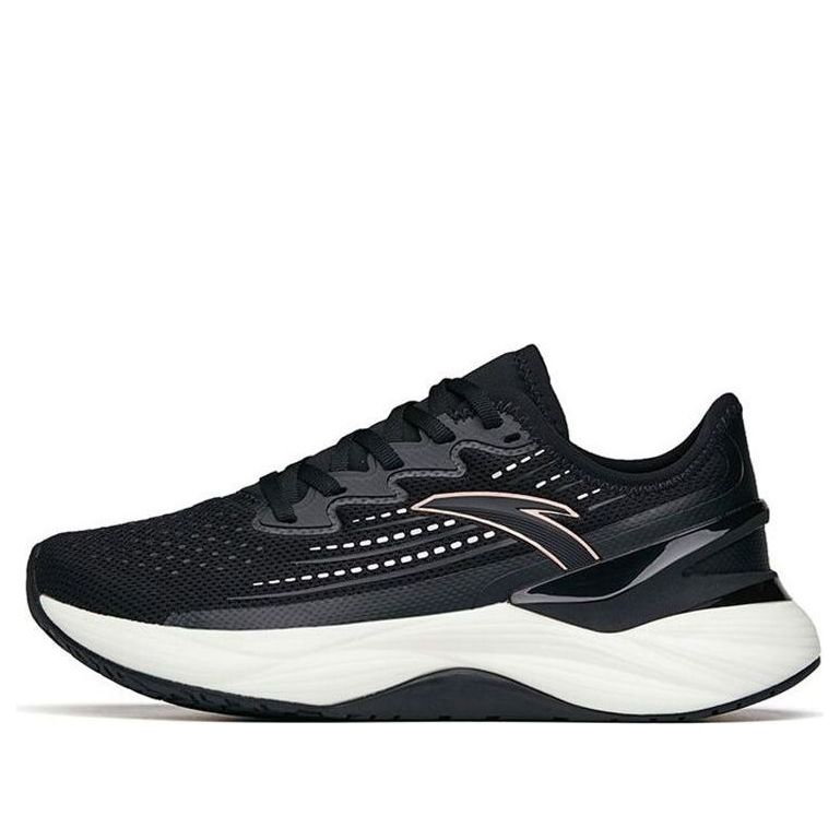 (WMNS) ANTA Chuang 2.0 'Black White' 122215586-11