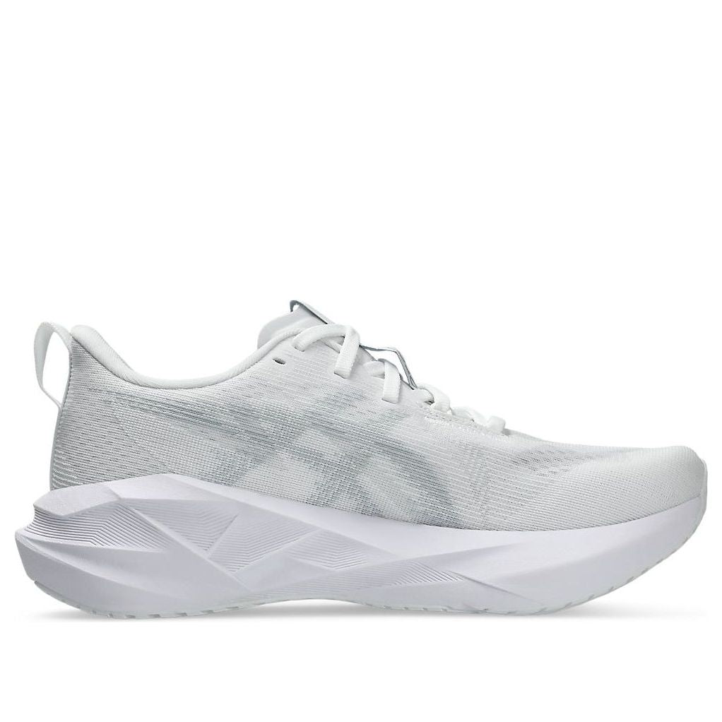 (WMNS) ASICS Novablast 5 'White Piedmont Grey' 1012B765-100
