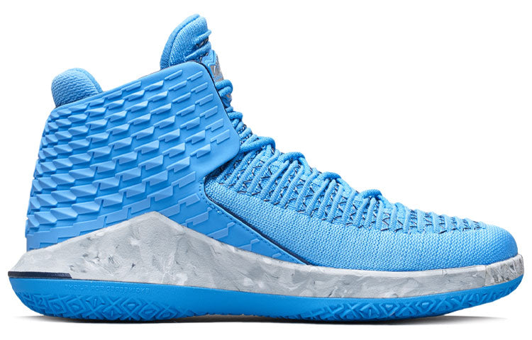 Air Jordan 32 'UNC' AA1253-401