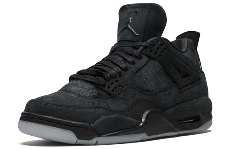 Air Jordan 4 Retro x KAWS 'Black' 930155-001