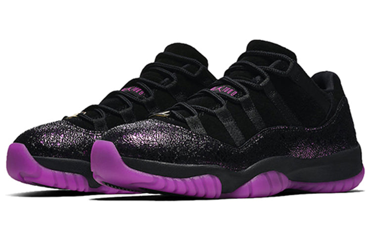 (WMNS) Air Jordan 11 Low 'Rook to Queen' AR5149-005