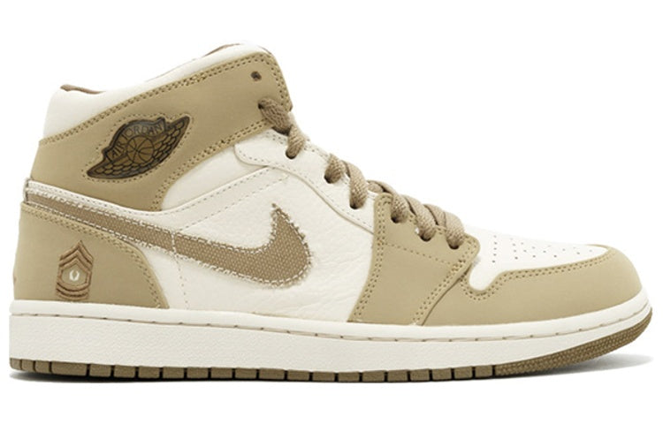 Air Jordan 1 Retro 'Armed Forces' 325514-221