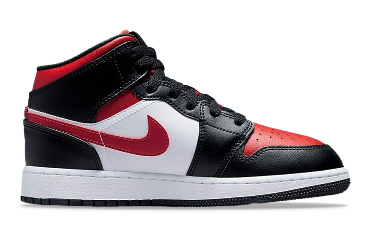 (GS) Air Jordan 1 Mid 'Black Fire Red' 554725-079