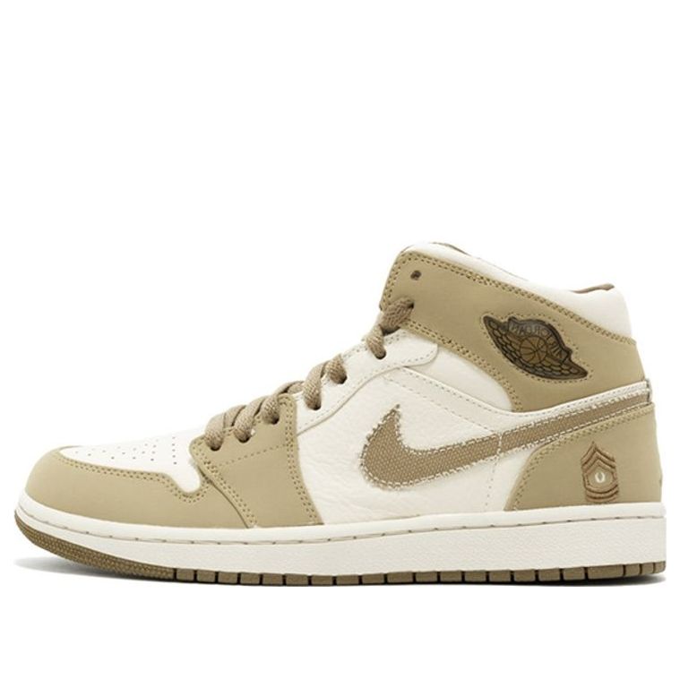 Air Jordan 1 Retro 'Armed Forces' 325514-221