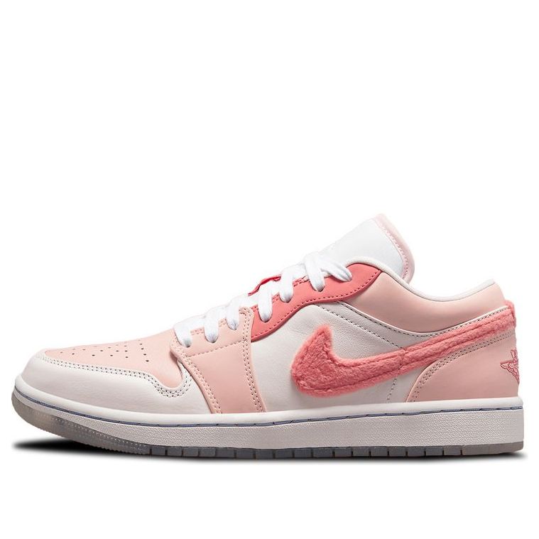 (WMNS) Air Jordan 1 Low SE 'Mighty Swooshers' DM5443-666