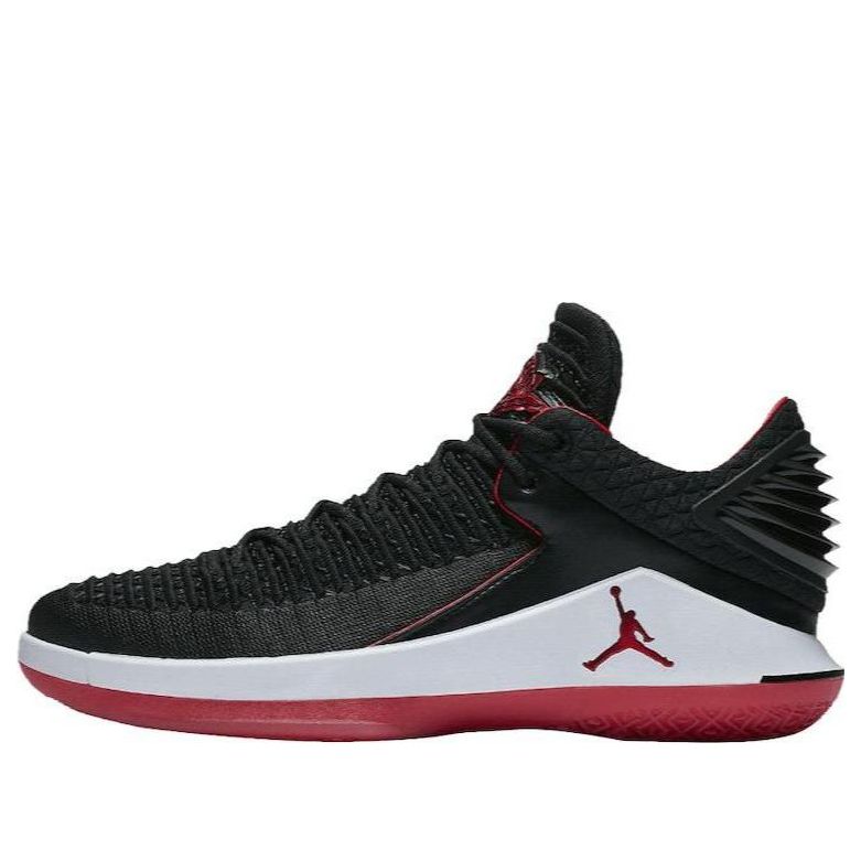 Air Jordan 32 Low 'Banned' AA1256-001