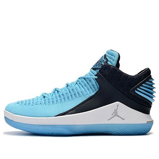 Air Jordan 32 Low 'Win Like '82' AA1256-401